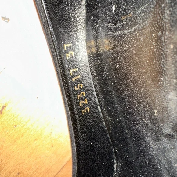 GUCCI Black suede Block Heel with gold buckle pump, 37/7,   GD1203 - Picture 8 of 10